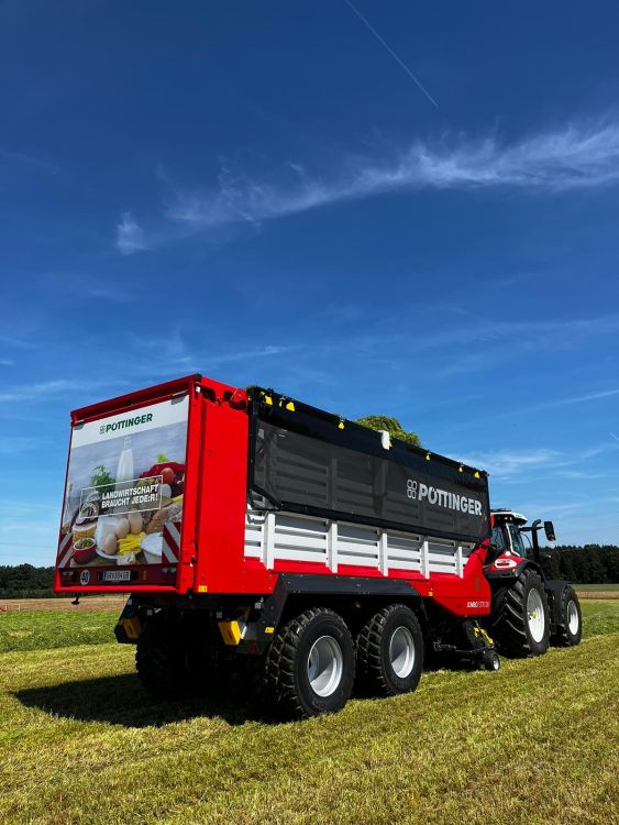 Pöttinger Kurzschnittladewagen Jumbo 5000