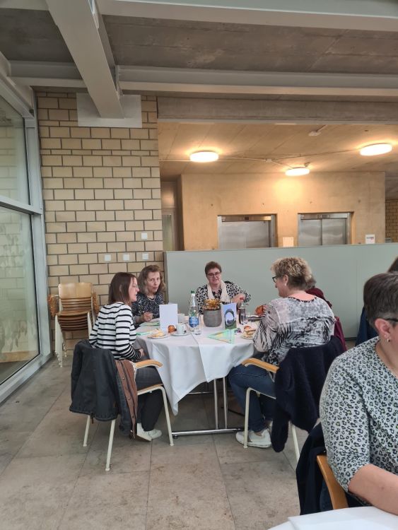 Lohnunternehmerfrauen zu Besuch im Paraplegiker-Zentrum in Nottwil (LU). Foto: zVg