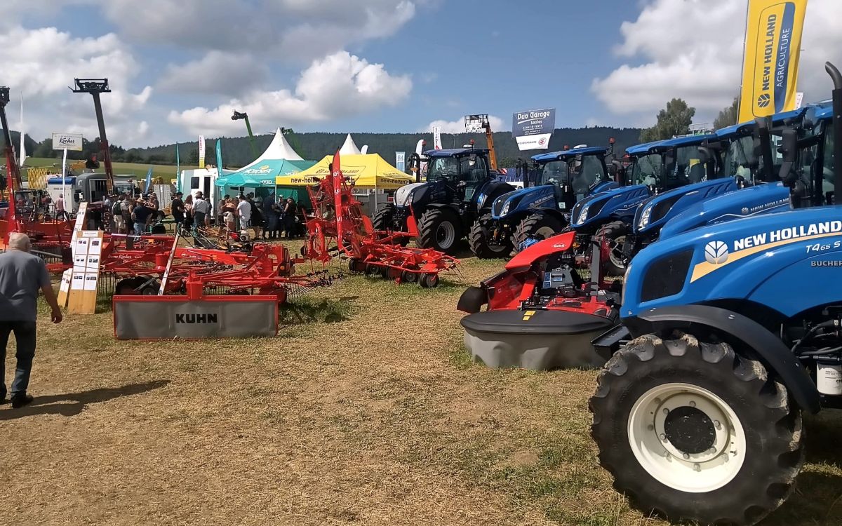 New Holland zählt zu den rund 60 Aussteller von Landmaschinen an der Foire de Chaindon. Bild: BG