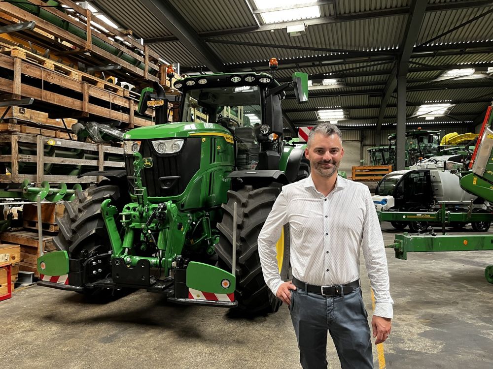 Armin Segmüller, Director Business Unit Landtechnik der Robert Aebi Landtechnik AG, sieht die Lohnunternehmer in vielen Bereichen als Vorreiter.